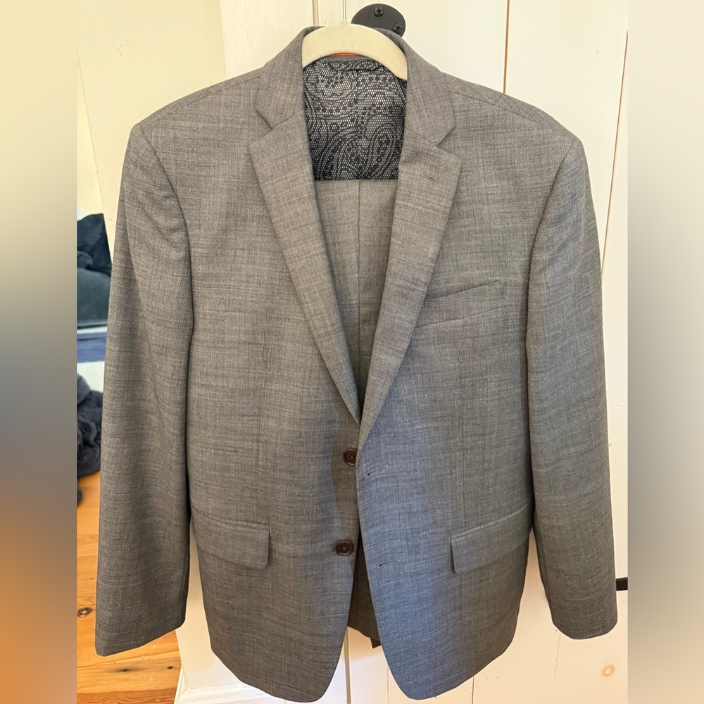 TALLIA 36S The Mason Fit Wool Blend Suit